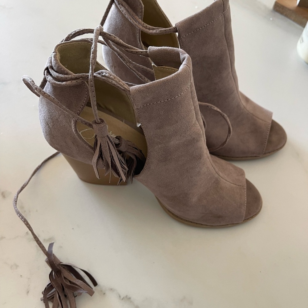 Elegant Suede Peep-Toe Ankle Boots
